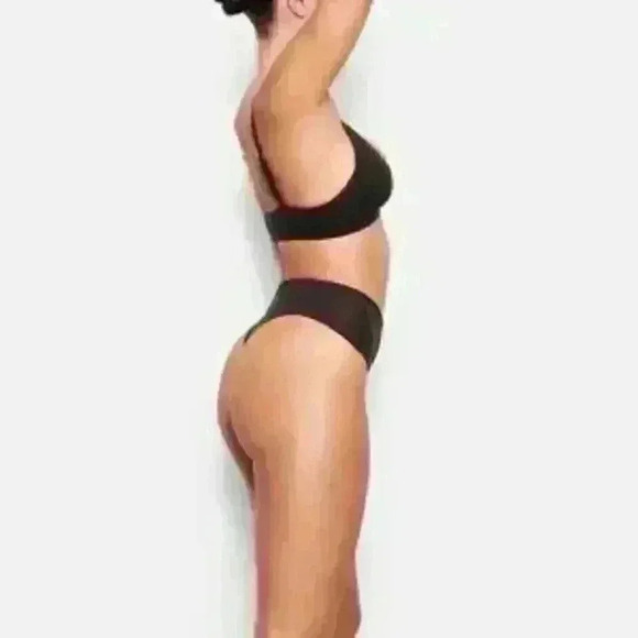 Skims FITS EVERYBODY HIGH WAISTED THONG SIZE XXS - Picture 5 of 9